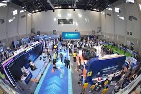 罗马诺：巴萨仍计划今夏签下右后卫，已与候选球员展开谈判